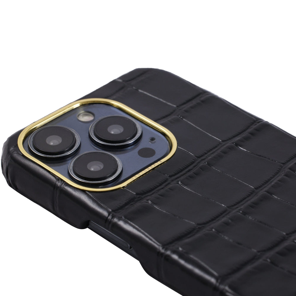 Leather iPhone Case Crocodile Pattern Close-up picture of the Crocodile Leather iPhone 16 Black Case