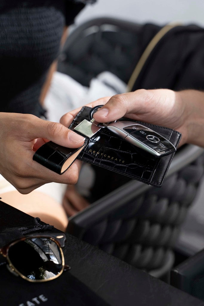 Genuine leather keychains and leather keyrings - Gentcreate Genuine leather keychains and leather keyrings - Gentcreate