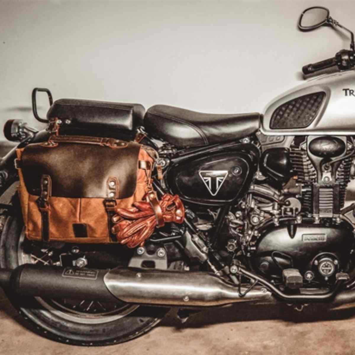 Light Brown Motorcycle Bag By GentCreate Attached to Triumph Motor Light Brown Motorcycle Bag By GentCreate Attached to Triumph Motor