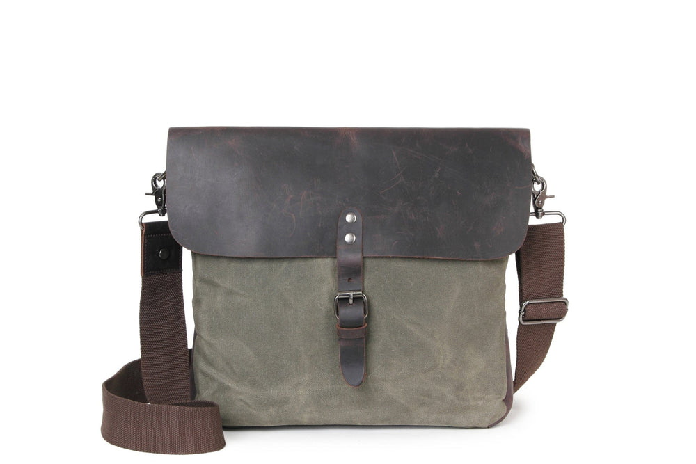 Retro Tactical Messenger Bag Visio Retro Tactical Messenger Bag "Visio" - Gentcreate