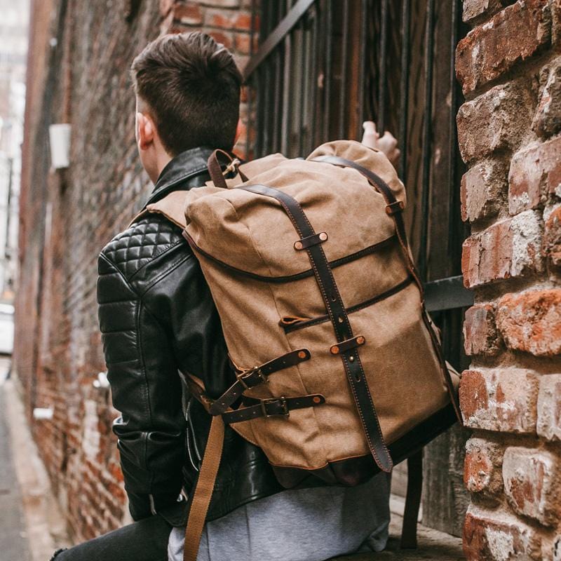 Retro Backpack Esme Retro Backpack "Esme" Gray Color Man Wears It On His Back- Gentcreate