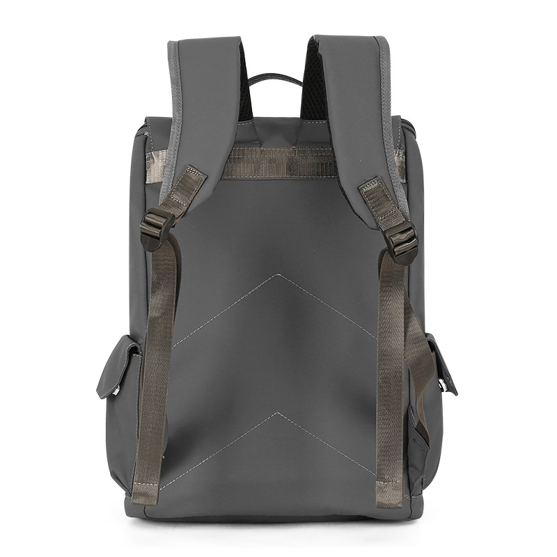 Mochila De Piel Vegana Caligo Mochila de cuero vegano "Caligo"