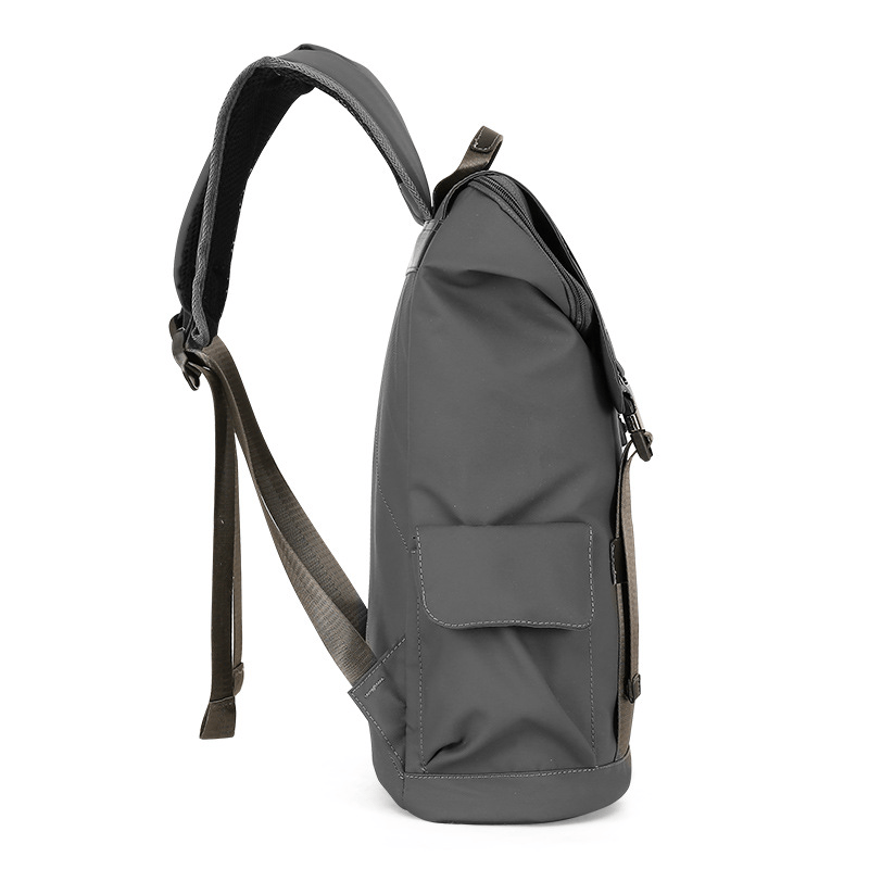 Mochila De Piel Vegana Caligo Mochila de cuero vegano "Caligo"