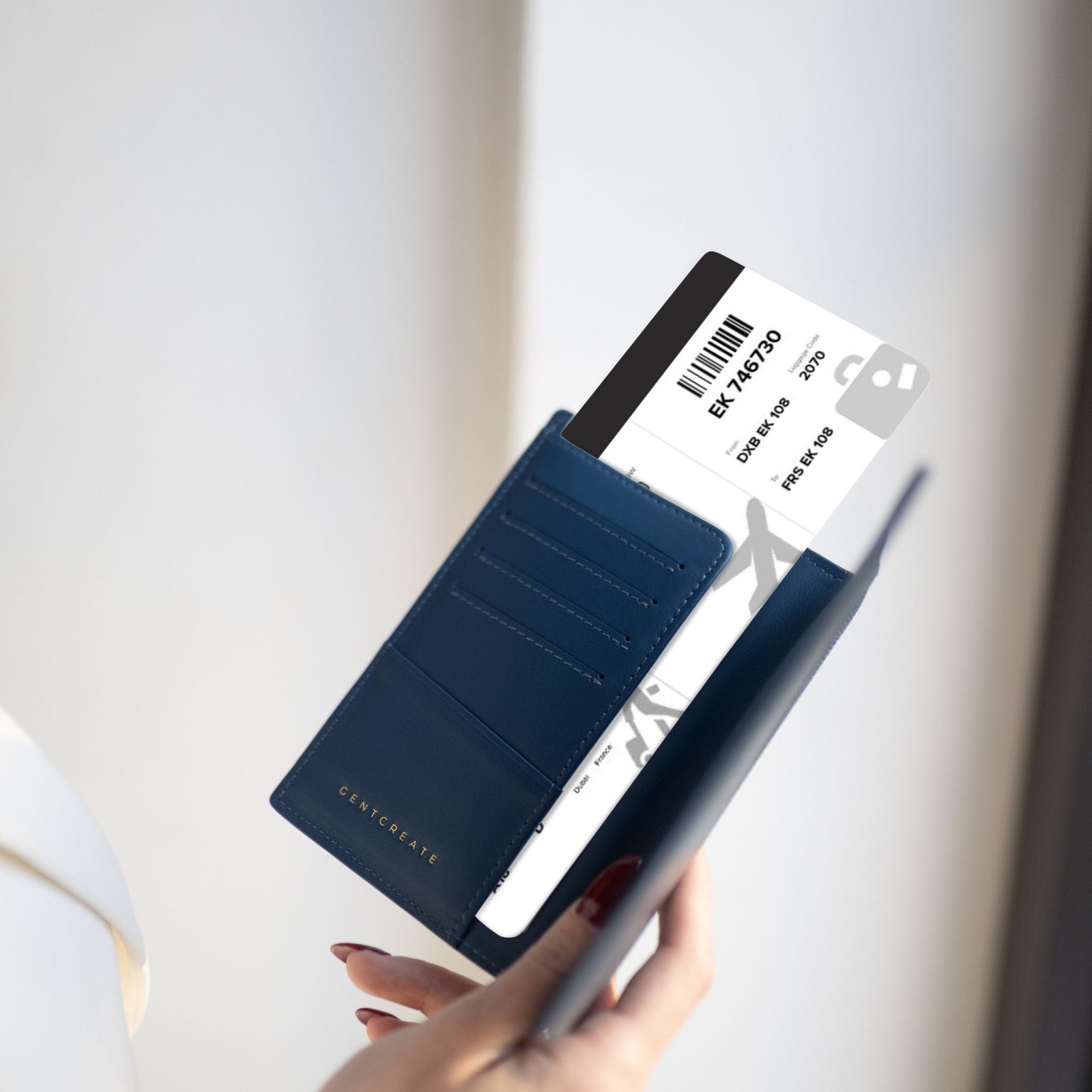 מכסה דרכון מעור מפואר מאת גנטקרייט