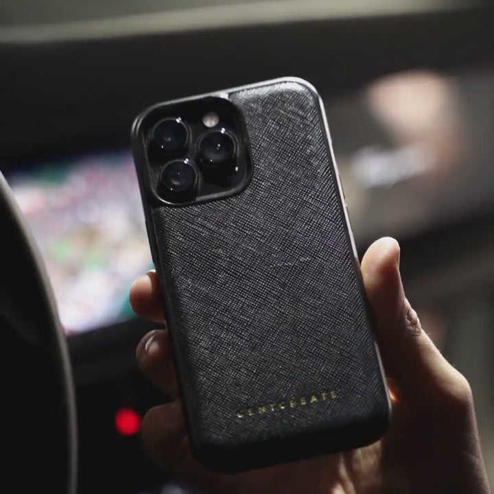 iPhoneXS MAX ケース サフィアーノレザー 黒×シルバーロゴ　エンボス iPhoneXS 工場 MAX ケース サフィアーノレザー 黒×シルバーロゴ エンボス