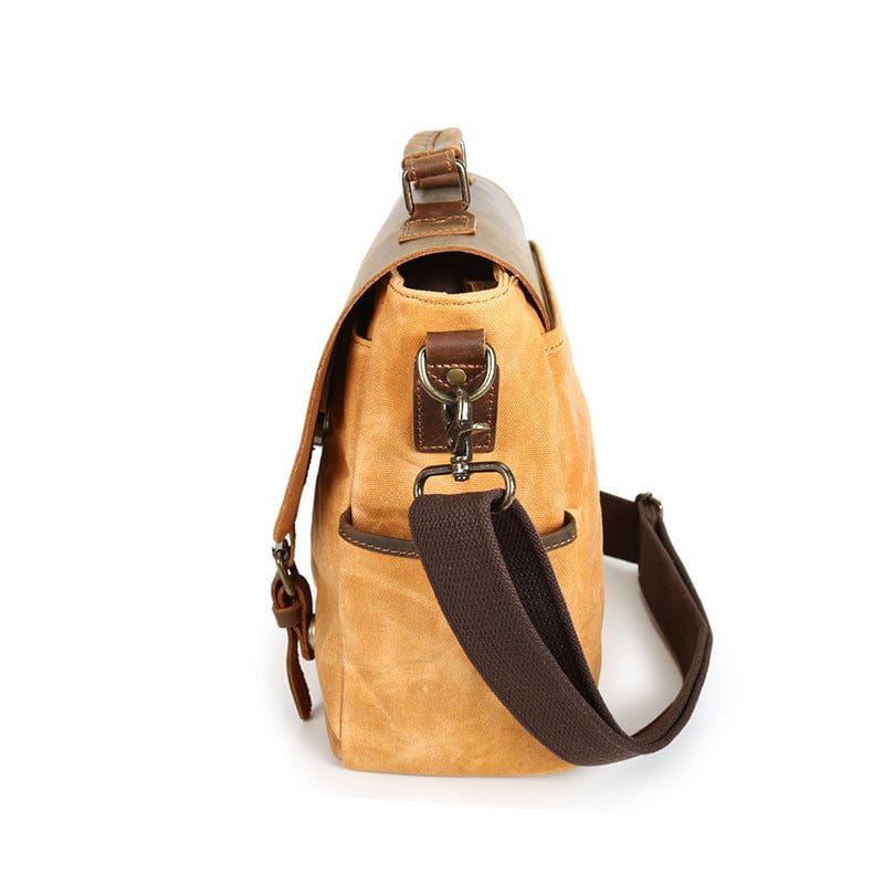 Vaxad canvas budväska "Saluto" Gul & Brun