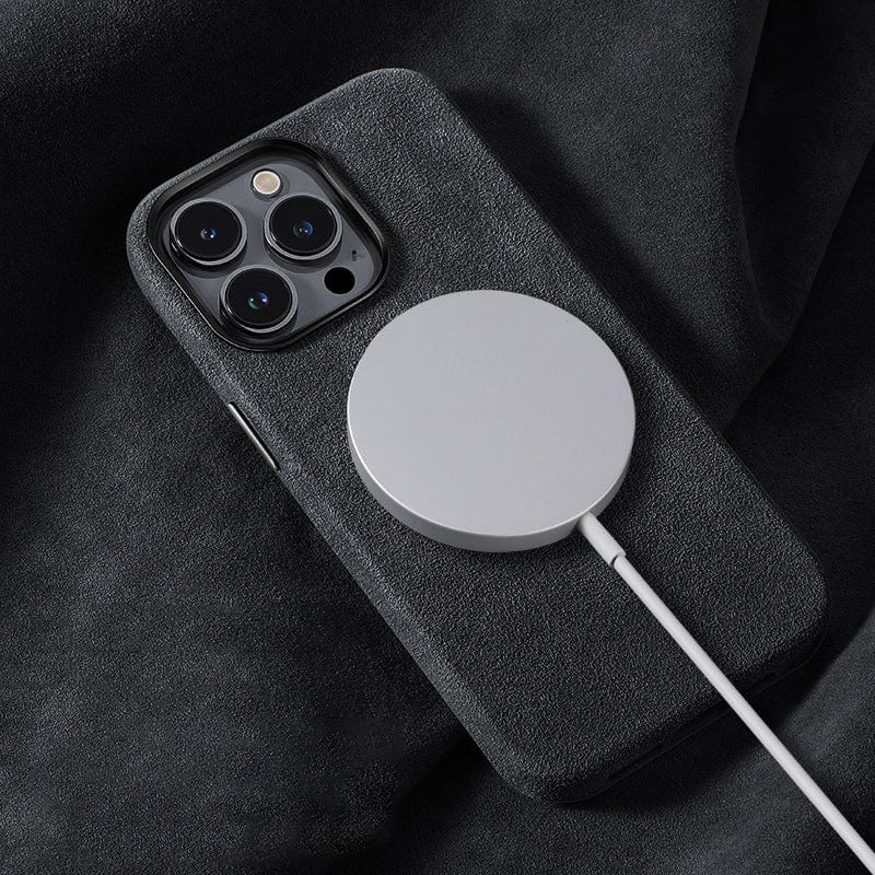 Alcantara iPhone 14 MagSafe Case - GENTCREATE