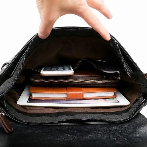 Vegan Leather Crossbody Bag "Magnus" - Gentcreate